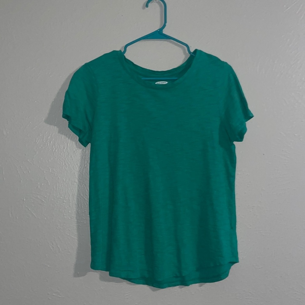 -old navy shirt